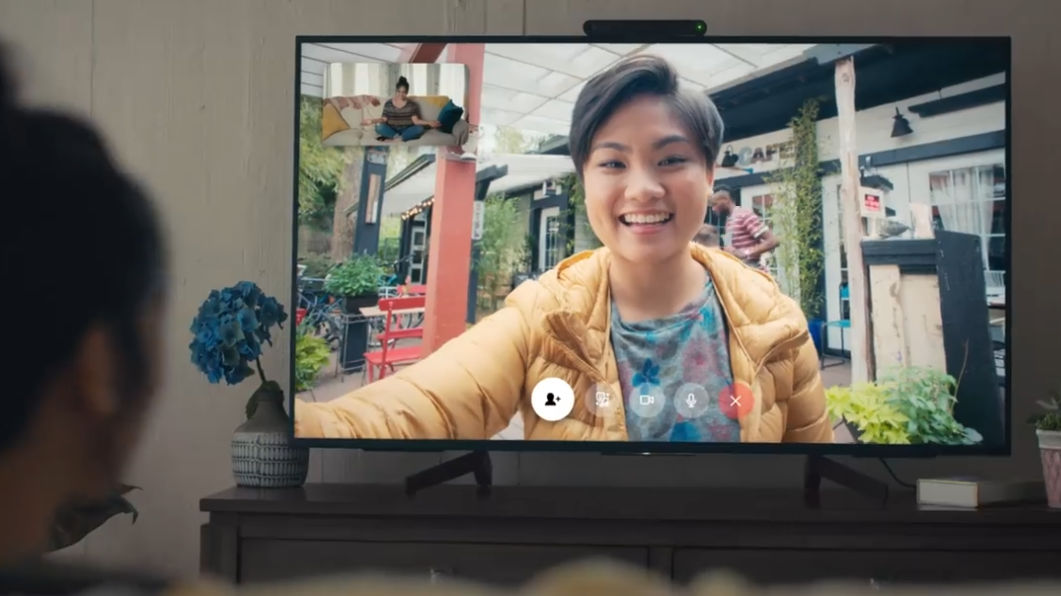 Facebook announces `` Portal TV '' that enables video chat on TV ...
