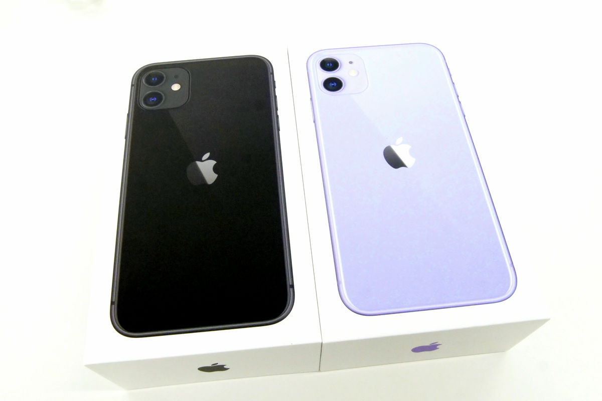 iPhone 11 ブラック 64 GB 白&黒 2台SET! - www.sorbillomenu.com