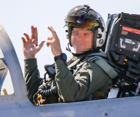 アメリカ空軍パイロットはなぜ Garmin の腕時計を使うのか Gigazine
