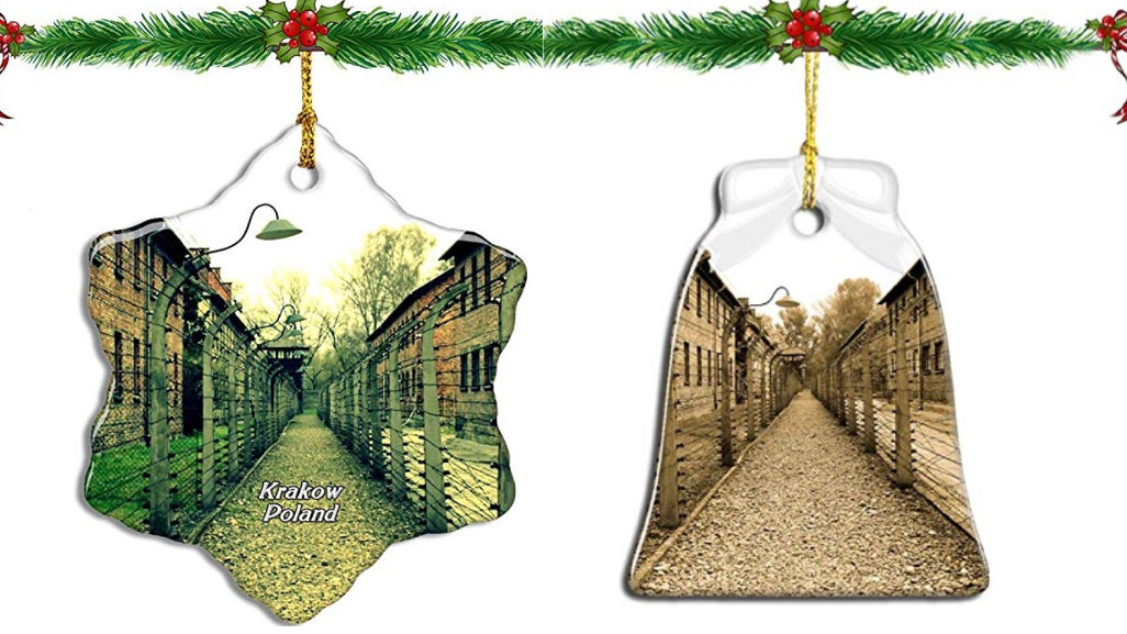 Amazonで アウシュヴィッツ強制収容所柄のクリスマス用飾り が販売されアウシュヴィッツ博物館が大激怒 Gigazine
