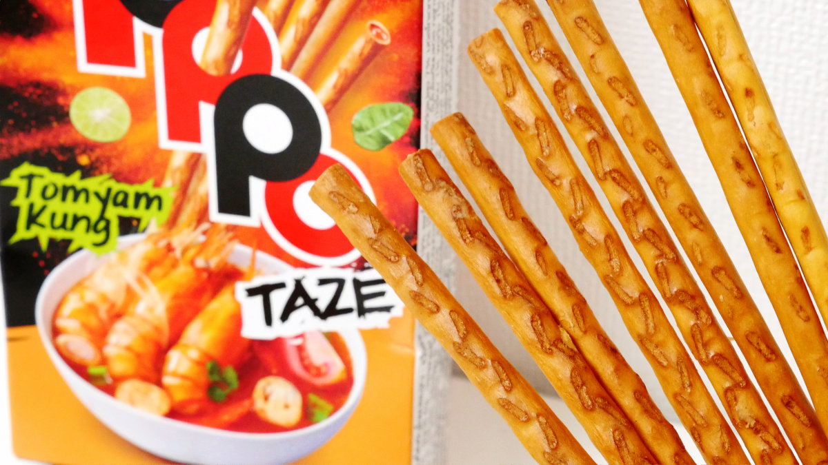 チョコが入っているはずのロッテ トッポ が激辛トムヤンクン q味になった Toppo Taze レビュー Gigazine