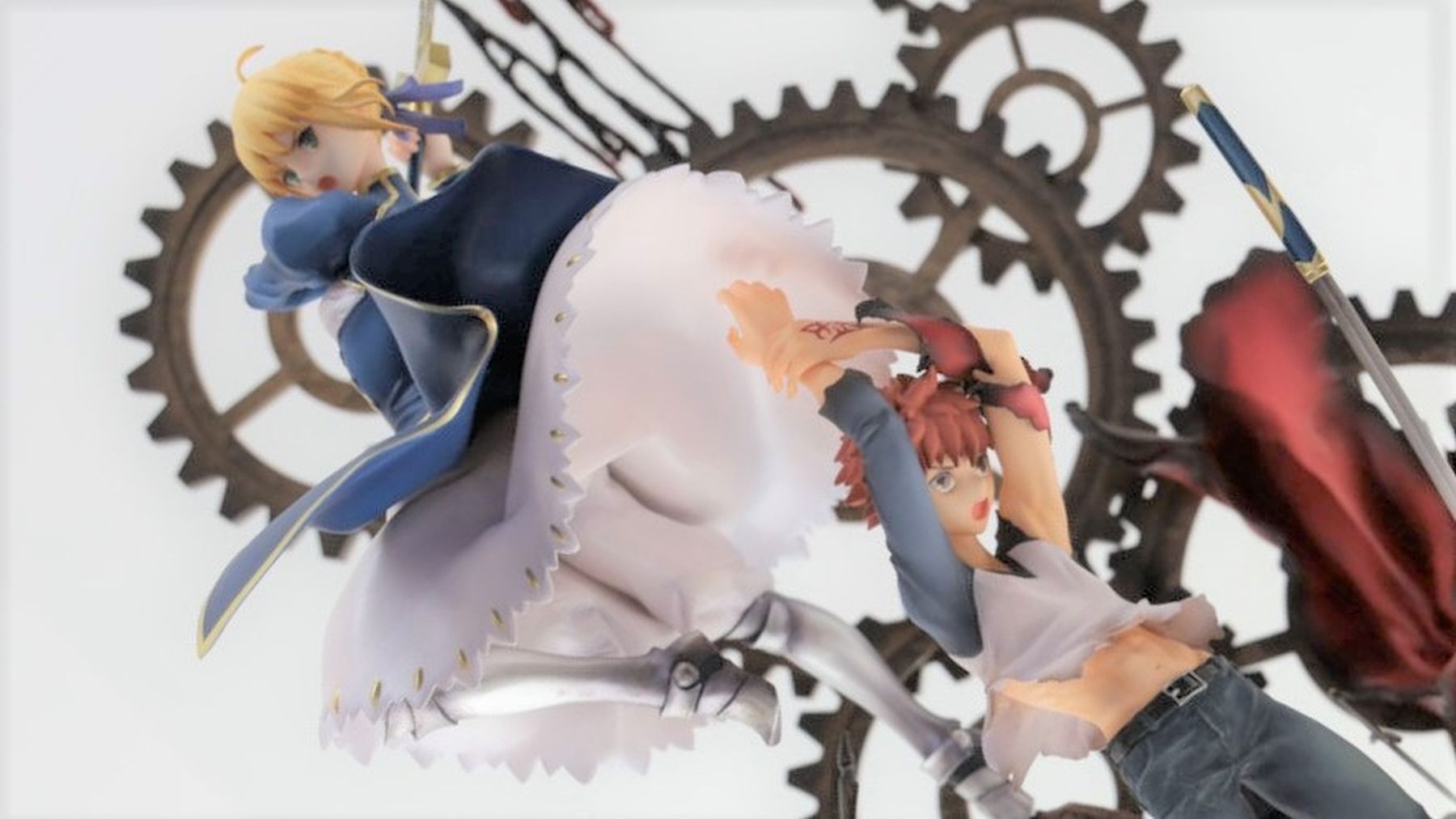 Figures commemorating the `` Fate / stay night '' celebrating the