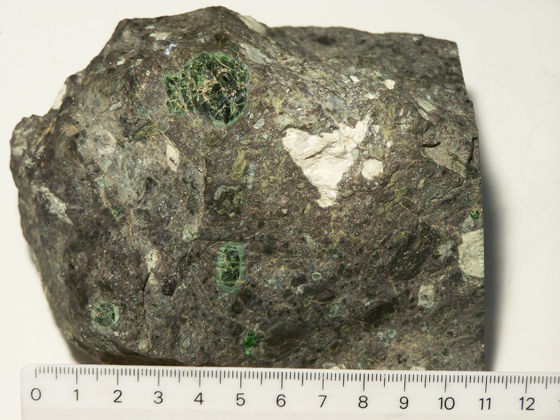 1億5000万年前の崩壊により失われた「古代大陸」の痕跡が偶然発見される