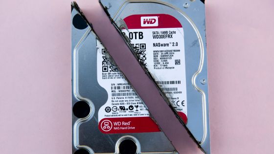 Western Digital Begins Flagging 3-Year Old HDDs As Needing Replacement