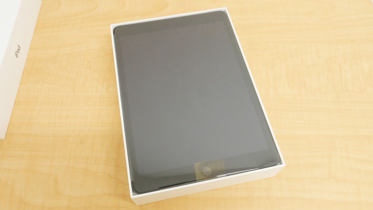 3万円台で購入可能なエントリーモデルの第8世代iPad速攻フォトレビュー