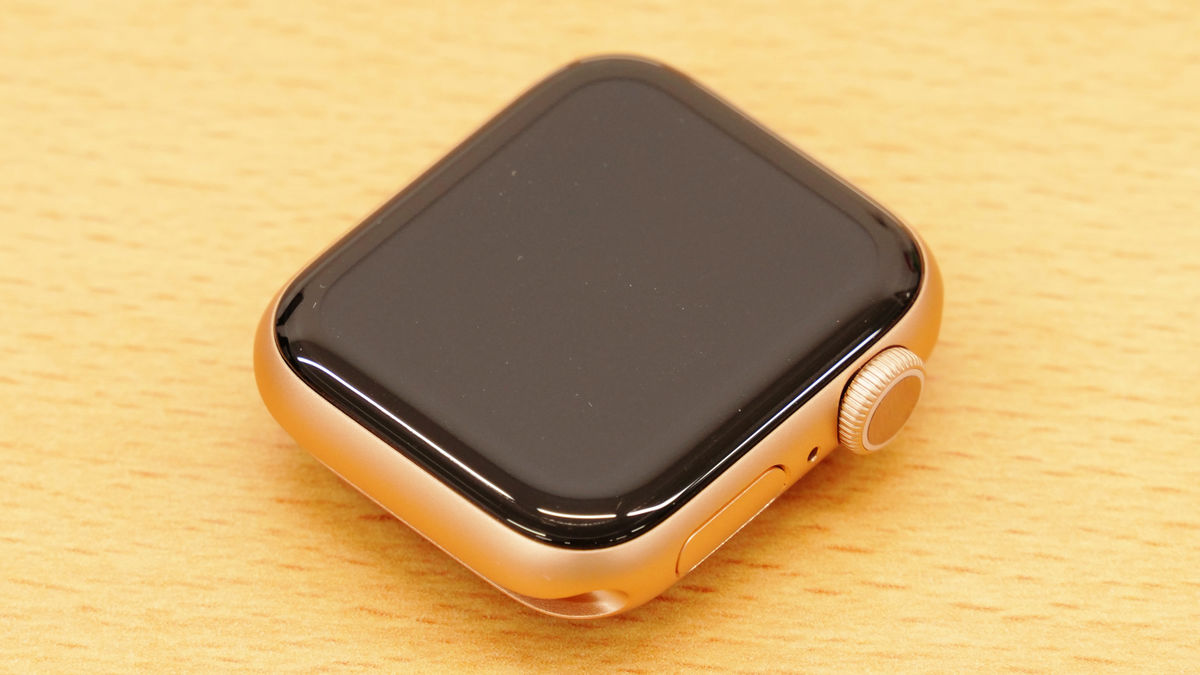 新作入荷低価 Apple - Apple Watch 6 40mm ゴールドステンレス