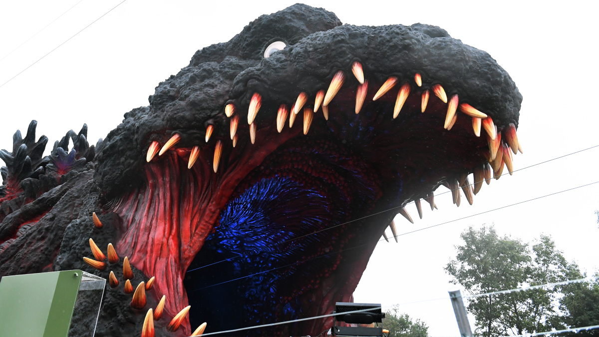 Experience report of 'Godzilla Intercept Operation-National Godzilla  Awajishima Research Center', an attraction that is swallowed by a  full-scale Godzilla with a total length of 120 meters - GIGAZINE