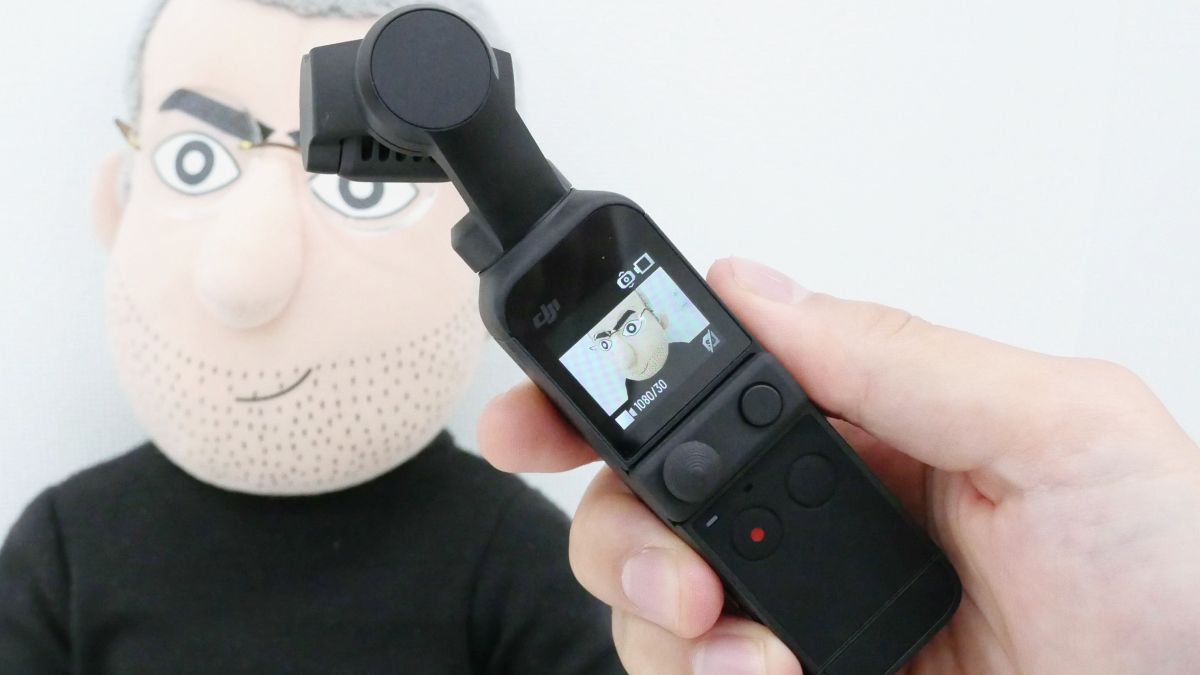 I tried using the gimbal integrated camera 'DJI Pocket 2' that can