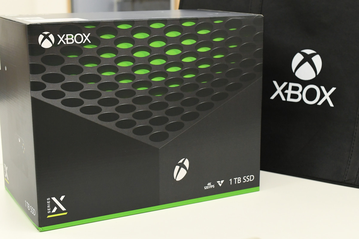 Microsoftの次世代ゲーム機「Xbox Series X」をバラバラに分解して中身をのぞいてみた - GIGAZINE