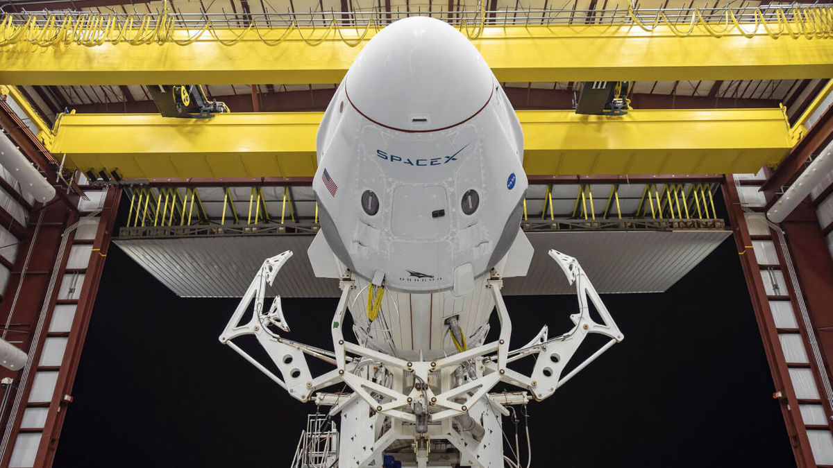 SpaceX announces space travel project 'Inspiration 4' that 'all crew are civilians' - GIGAZINE