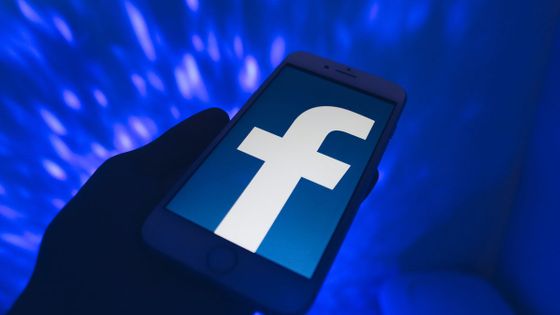 Facebookにおけるワクチンの誤情報は少数のユーザーによって拡散されている Gigazine