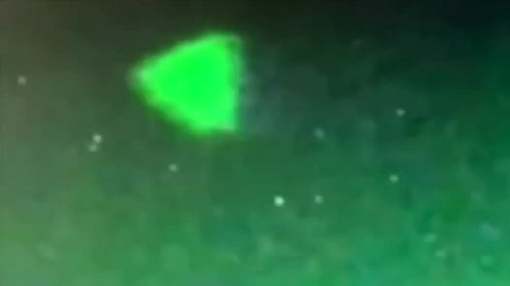 The U.S. Department of Defense certifies 'a video that captures a pyramid-shaped UFO' as genuine - GIGAZINE