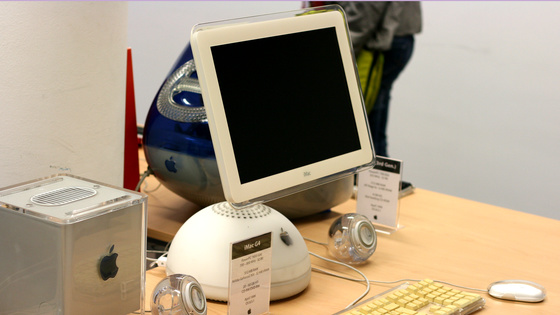 iMac G4の中身をまるごとM1搭載Macに魔改造した猛者が現る - GIGAZINE