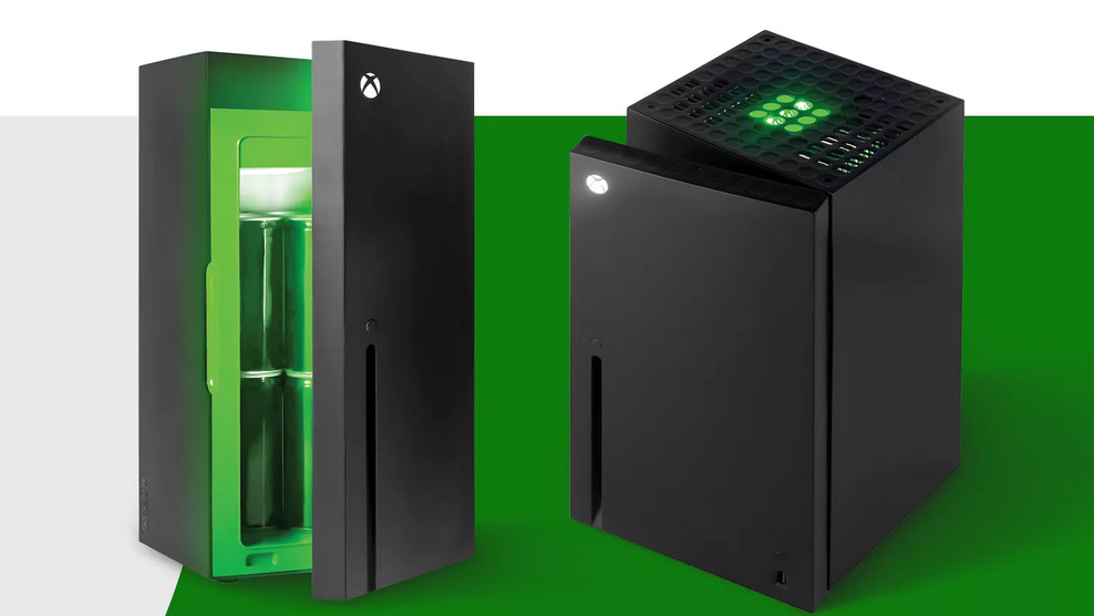 Xbox Series X Mini Fridge Limited Edition! Brand new in box! SHIPS
