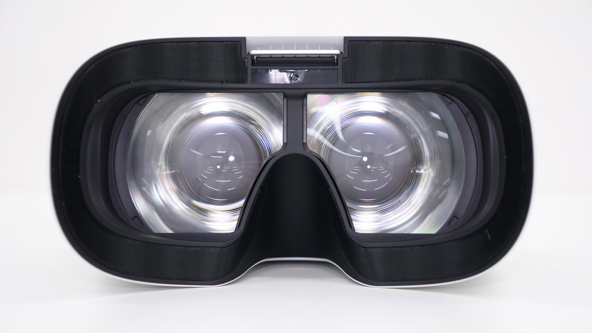 世界初の8K HDR＆広視野角120度の超美麗VR映像を堪能できるXperia専用
