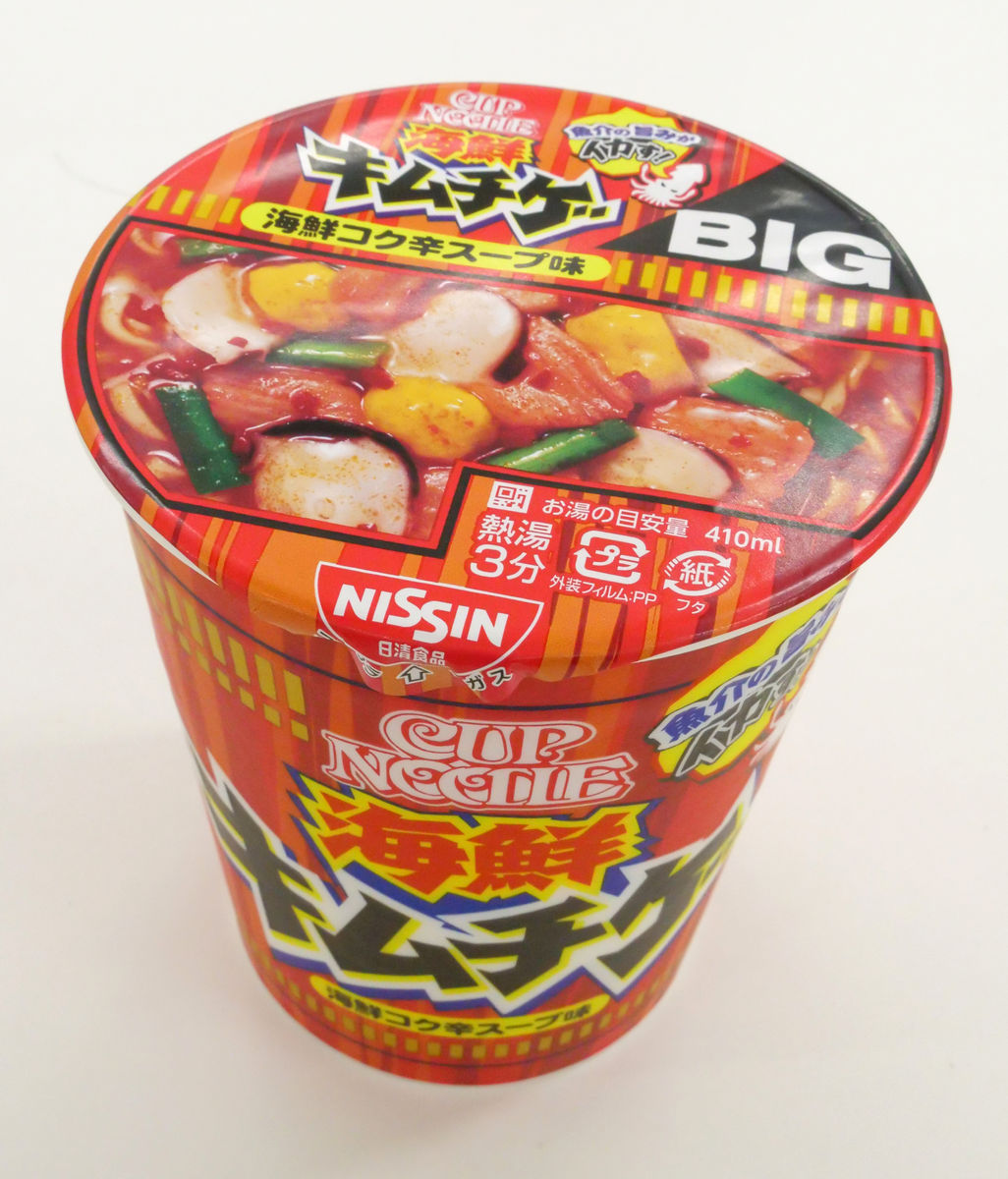 Kimchi Hot Pot Cup Noodles With Rich Clam Flavor Cup Noodle Seafood Kimchige Big Tasting Review Gigazine