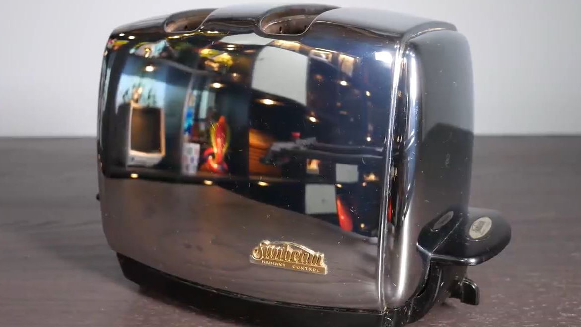 Why a toaster from 1949 is still smarter than any sold today - The