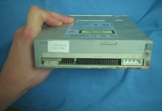 Search for the world's first CD-ROM drive that supports ATAPI