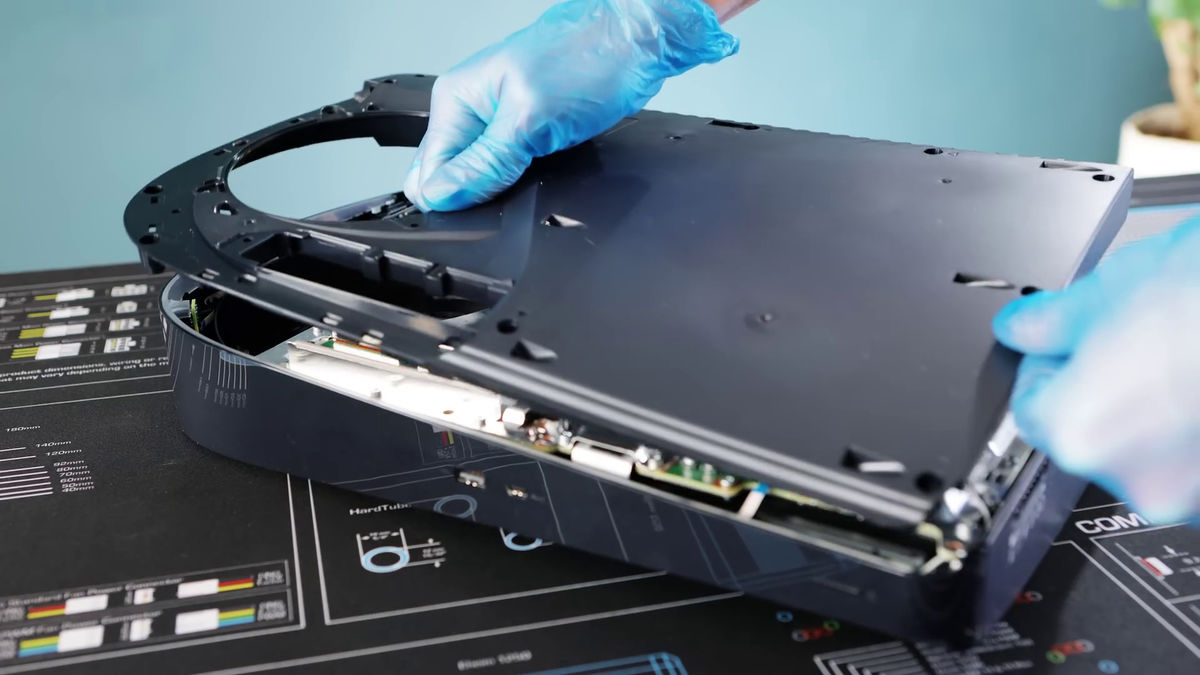 PlayStation 5 Slim teardowns show changes to cooling and the