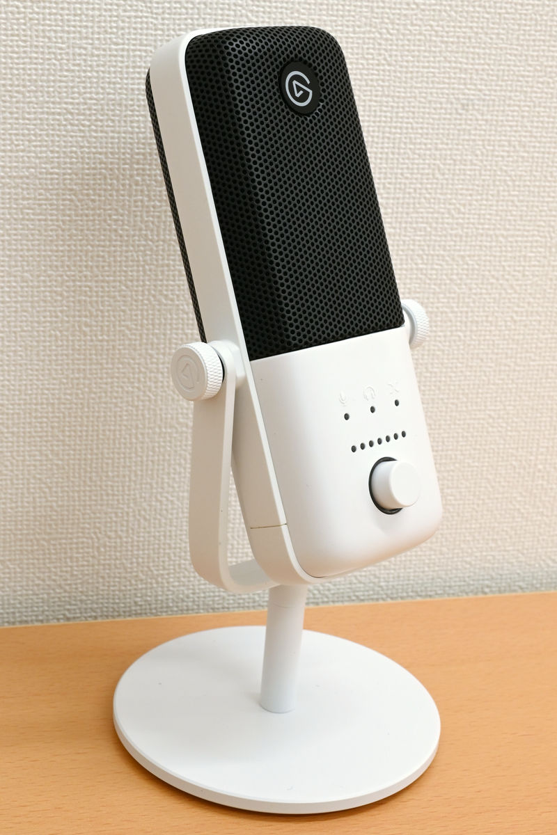 A white model appeared in Elgato's premium microphone 'Wave: 3