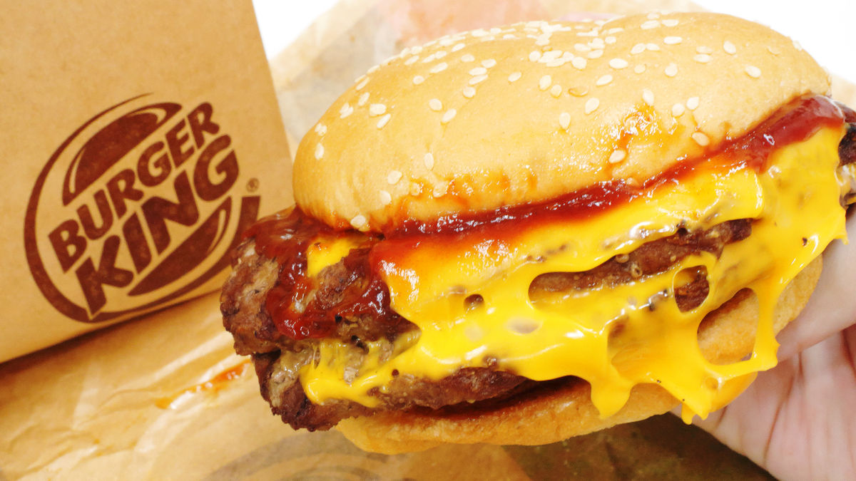Diablo Garlic Double Cheese Burger where Burger King and Diablo Immortal collaborated pic