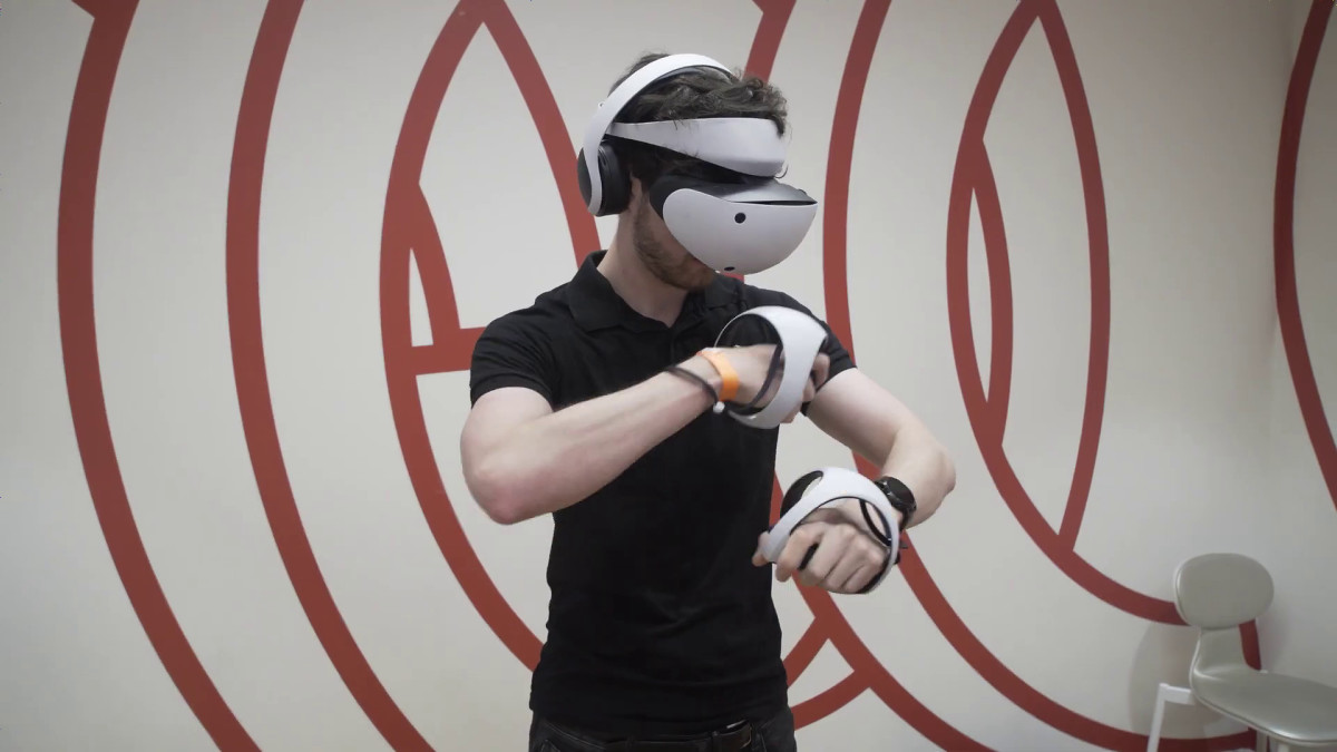 PSVR 2 video: Heart-stopping PlayStation XR headset is the