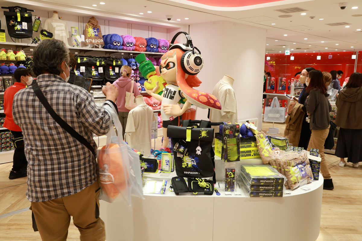 Nintendo opens Osaka store as Mario drives merchandise sales - Nikkei Asia
