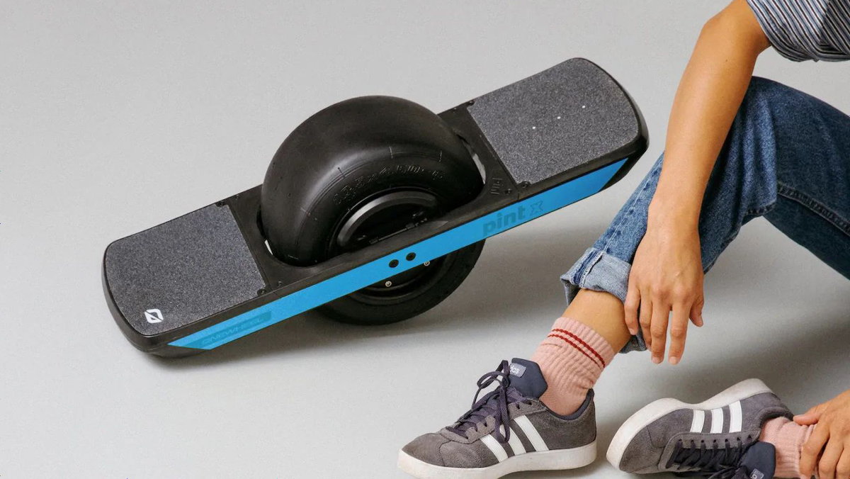 4人が事故死した一輪電動スケートボード「Onewheel」の使用中止を当局