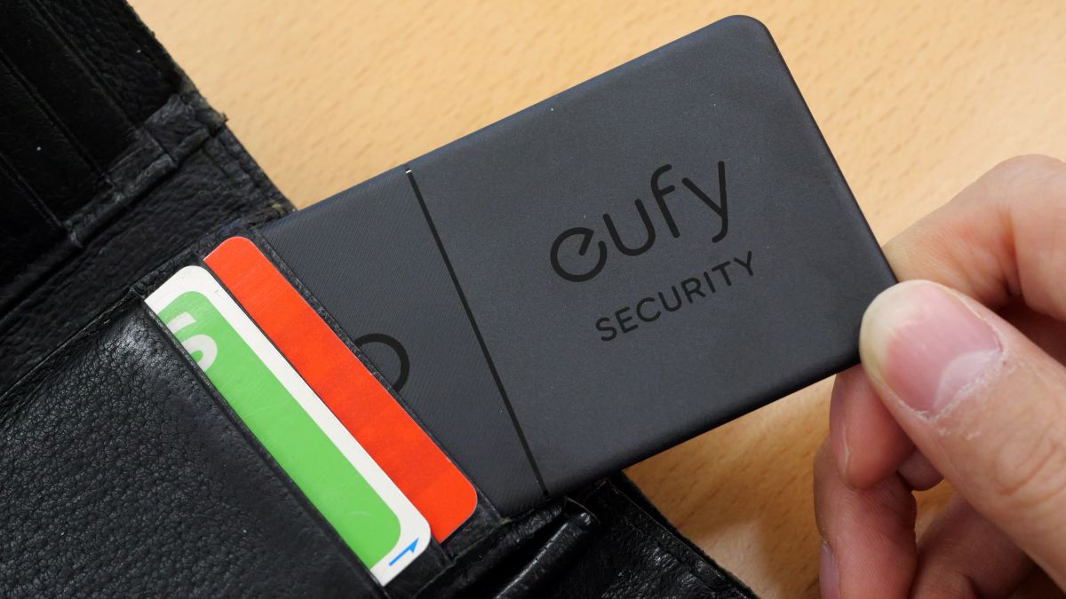 財布にピッタリ収納できるカード型落とし物トラッカー「Eufy Security ...