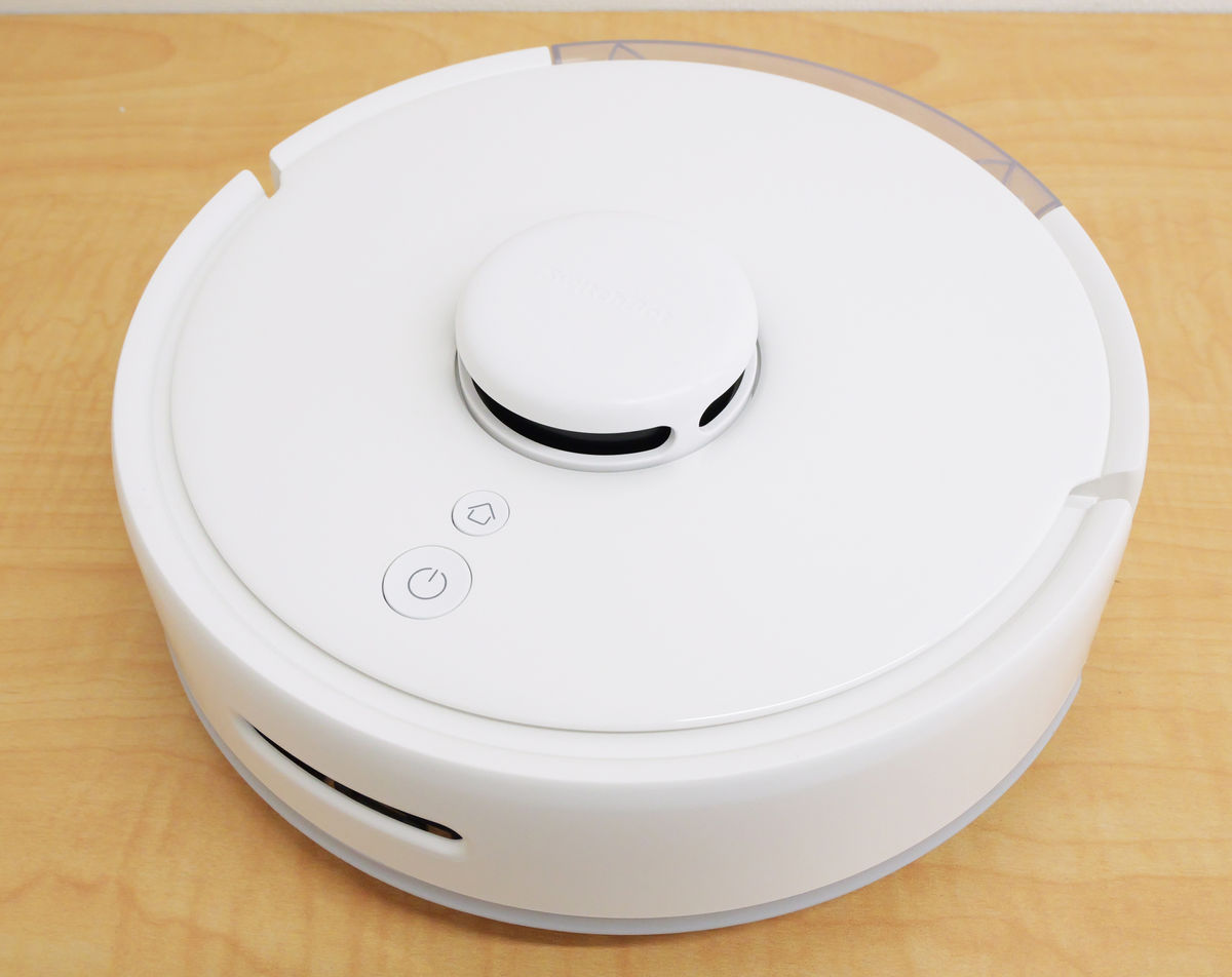 ロボット掃除機史上最小級コンパクトサイズで静音なのに強力吸引や 
