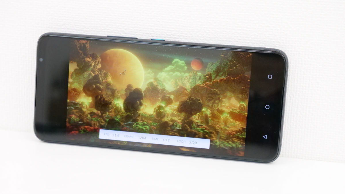 ASUSのゲーミングスマートフォン「ROG Phone 7 Ultimate」の強力冷却と ...