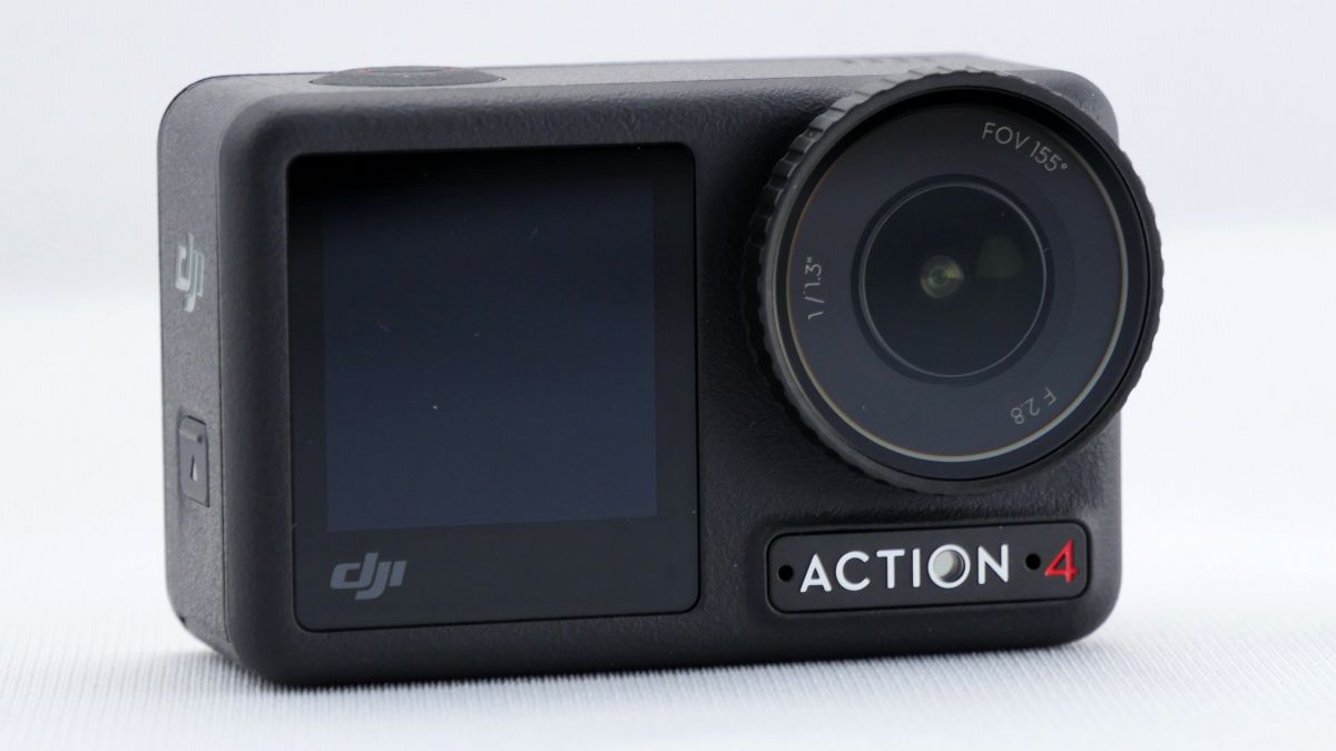 DJIのデュアルスクリーン搭載4Kアクションカメラ「Osmo Action 4」速攻