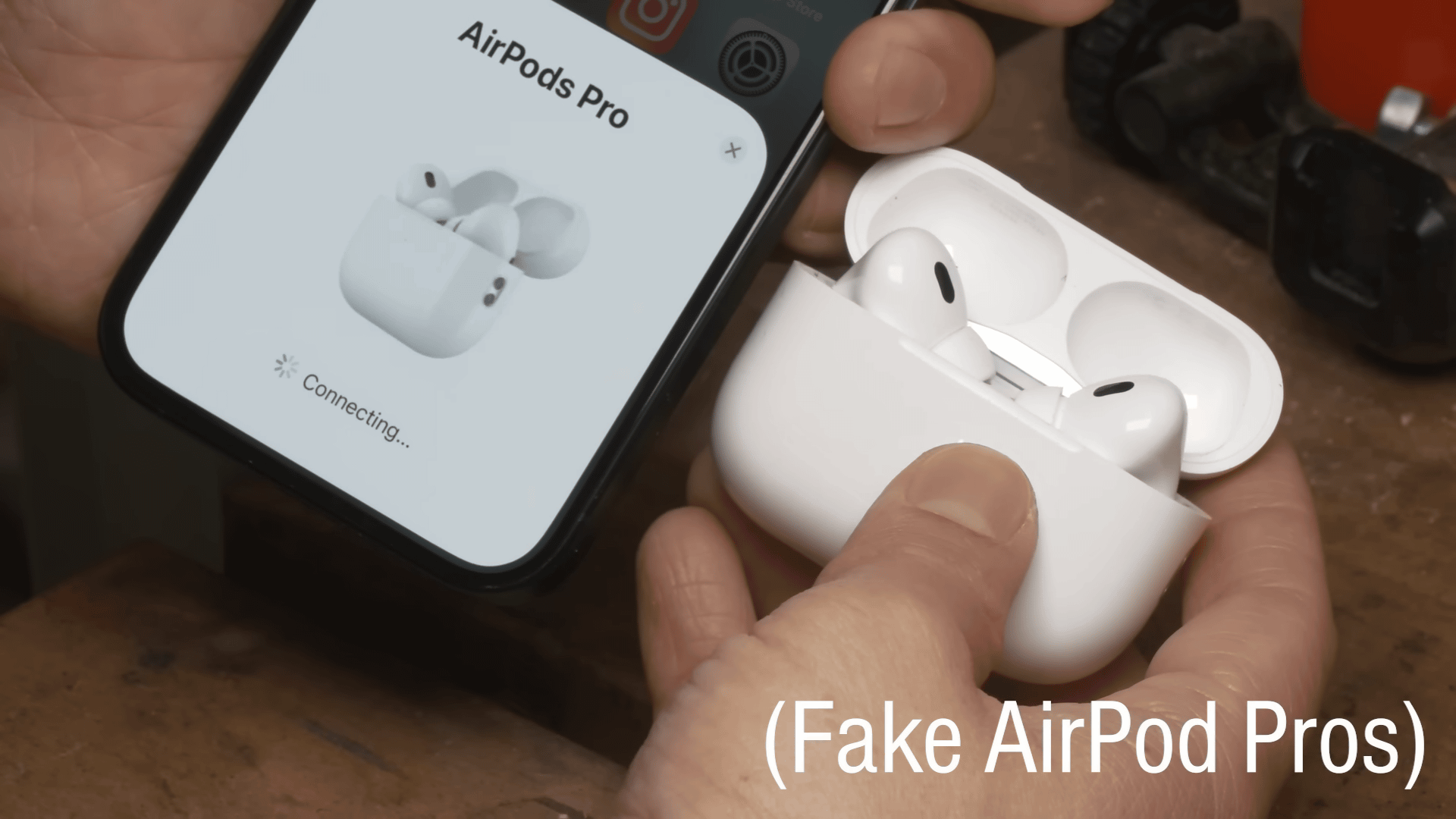 AppleのAirPods Proの本物と偽造品をCTスキャンするとニセモノがいかに