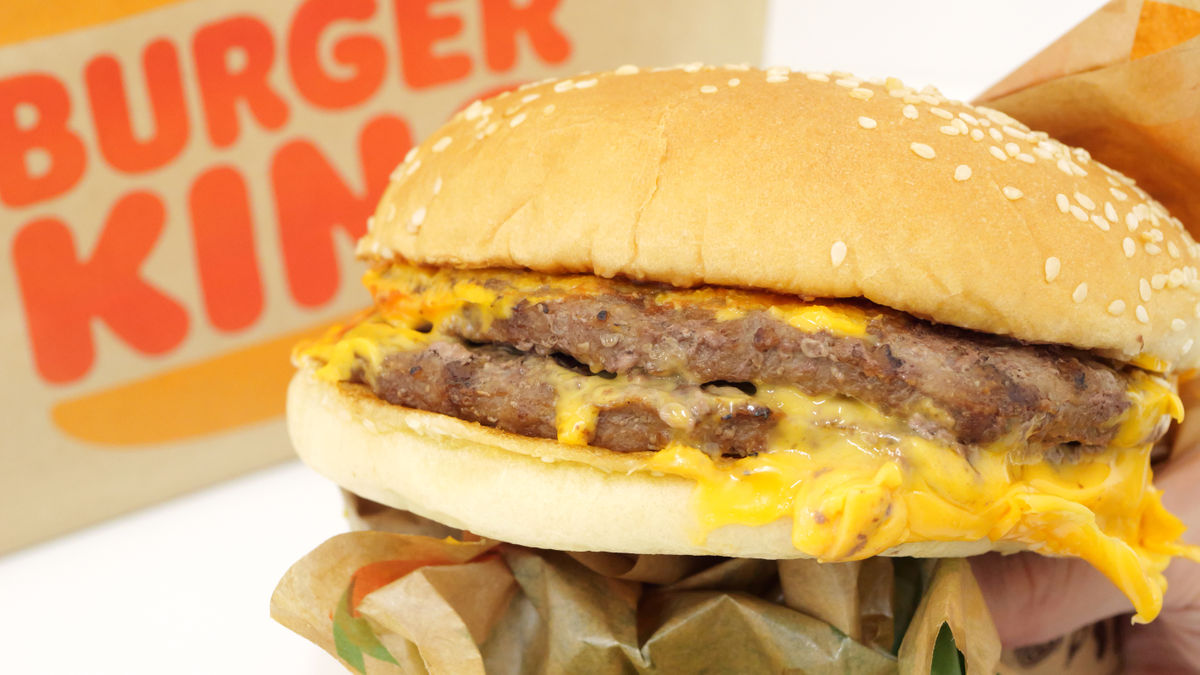 I tried Burger King's ``Garlic/Garlic Burger'' where the taste of