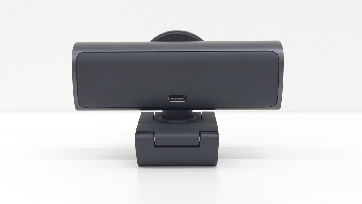 Unboxing of Logitech's top-of-the-line webcam 'MX Brio' compatible