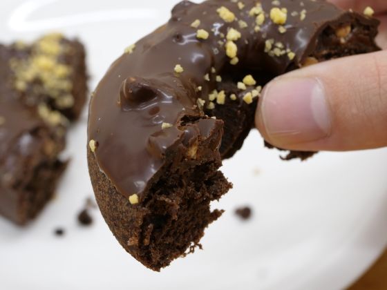 Eat 'Black Thunder Chocolate'