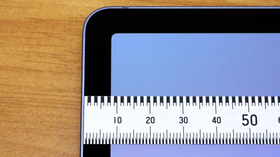 The bezel width of the Galaxy Tab S10+ is approximately 8mm