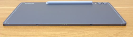 Left side of Galaxy Tab S10+