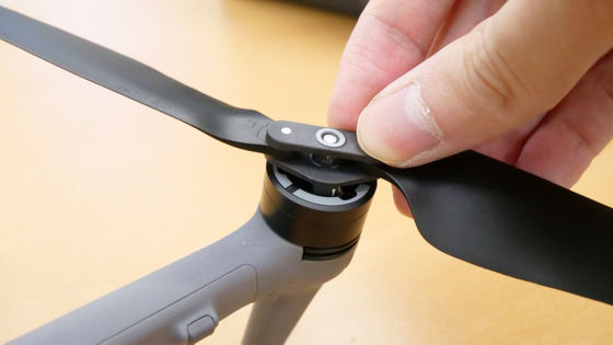 Installing Propellers for DJI Air 3S