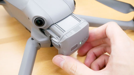 Install the battery in the DJI Air 3S