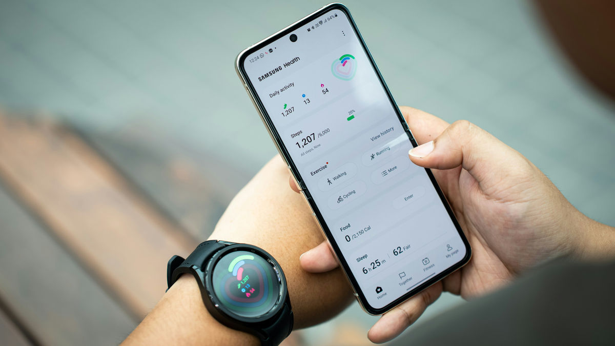 Samsung Healthアプリが「AIの学習に健康データを使用するか健康データを削除するか」を迫る