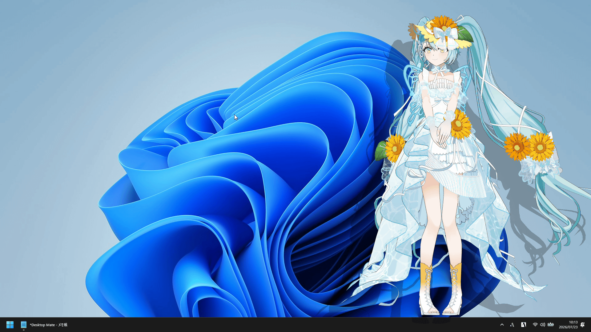 真夏の初音ミクをPC画面に呼び出せる『Desktop Mate 初音ミク