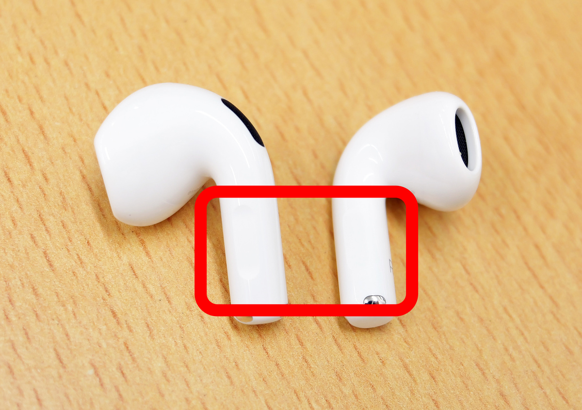 Apple純正のオープンイヤー型ワイヤレスイヤホン「AirPods 5」使用